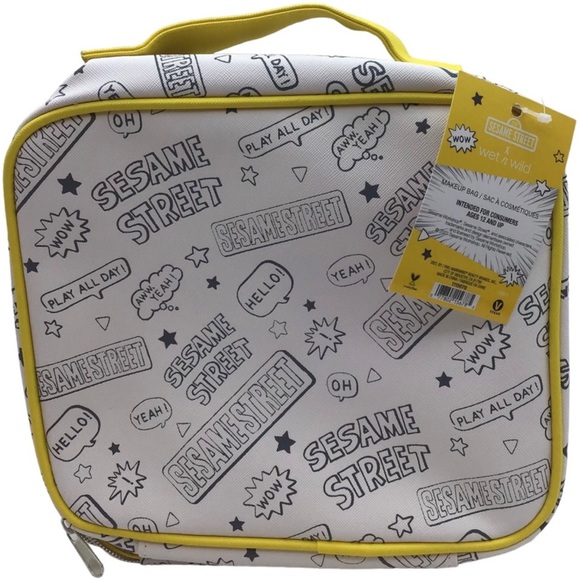 NEW Wet n Wild x Sesame Street Makeup Bag Cosmetics Carry Bag Limited Edition - Picture 5 of 10